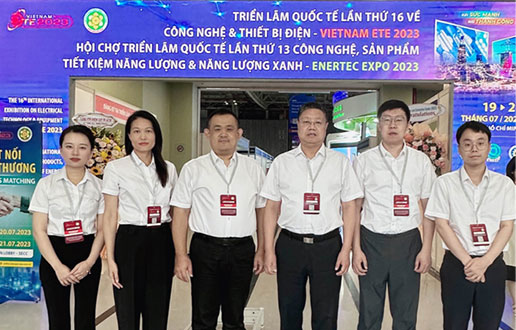 海阔天高 ，，，“颐越”千里