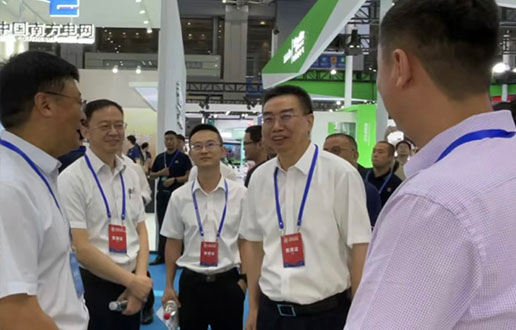 海纳百川，，百川入“深”海，，尊龙凯时人生就是搏迎接四海来宾